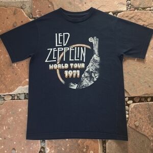 Led Zeppelin 1971 World Tour Black Graphic Tee Unisex Reprint? Distressed Grunge